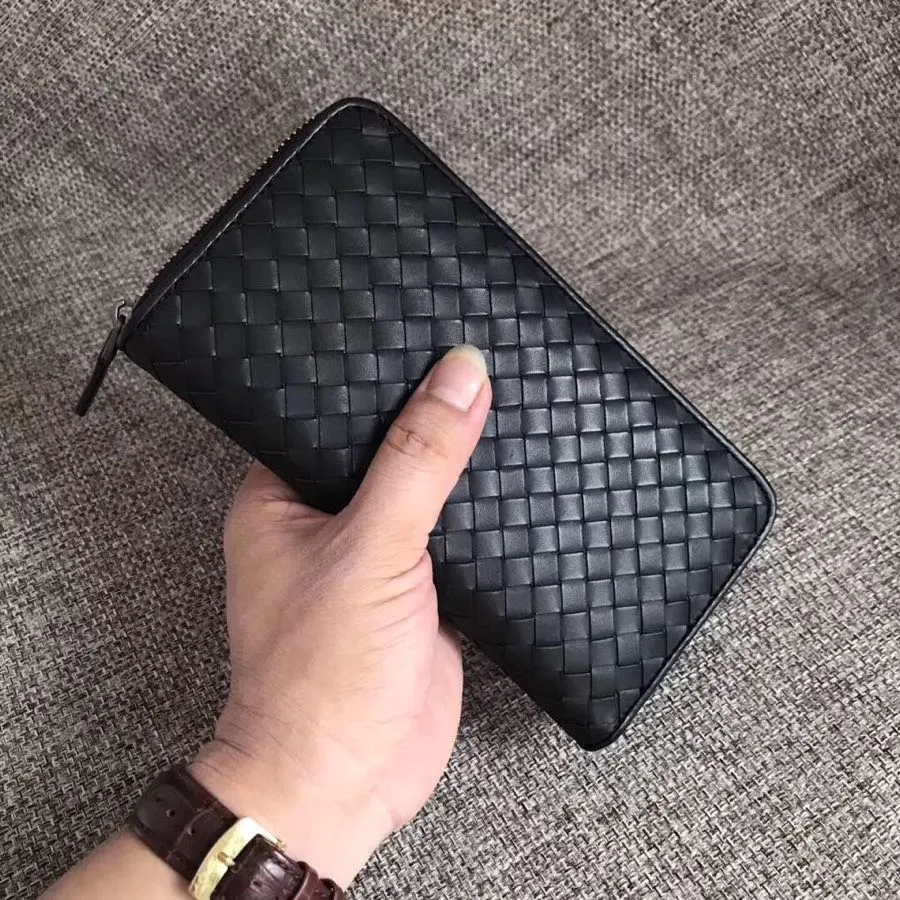 Batch 920 🎉🎉🎉BV fetal cowhide woven wallet✅✅🔥🔥 BOTTEA VENETA Style number: 1008# Material: Purely hand-woven imported fetal cowhide Specifications: Picture size BVBVBV